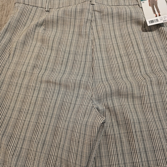 Women Striped Gray Pants - Picture 4 of 7